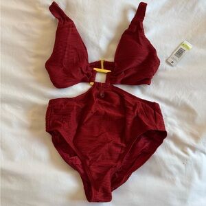 💕5 items for $50💕 Sexy rust red one piece bikini with gold hardwear